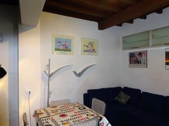 Lovely twin studio in the center of Florence, Italy! 2