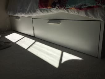 Queen sized mattress and bed 1