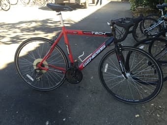 $75 26" 700c RoadTech Genesis (Retail $150) 1