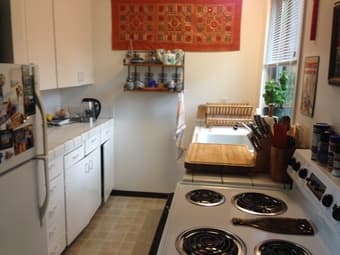 1BR Escondido Village Low Rise for Rent Aug 13 - Sept 9 3