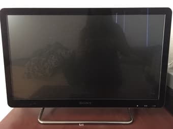 SONY SMART TV Barely Used $325 2