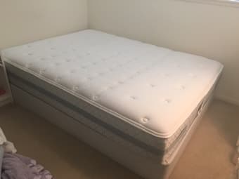 Queen size platform bad mattress_$20 1