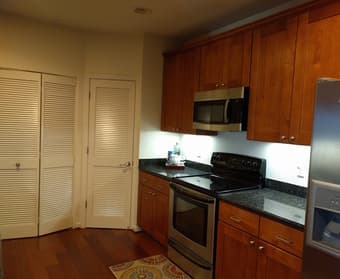 Spacious, modern 2 BR/2Ba condo in SJ near CalTrain 2