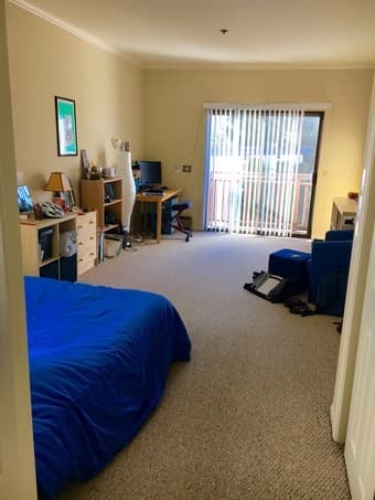 $1400- Spacious Master Bedroom in 3BR in Belmont-Beautiful Area- Aug 1 3