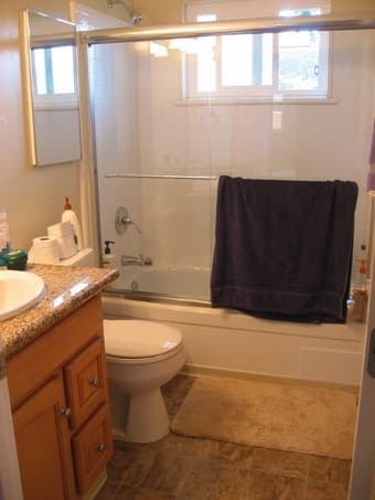 1br/1ba in 2br/2ba in Menlo Park (very close to campus)- $1800/month 2