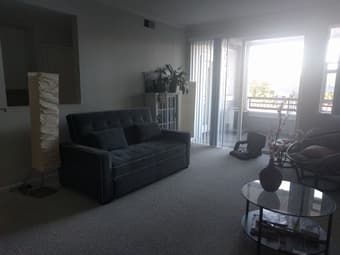 $1600 room for a female roommate near Stanford for fall quarter 1