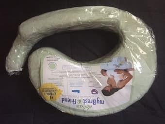 Deluxe Nursing Pillow (My Brest Friend) - $10 1