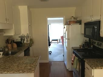 Room in Spacious TownHouse in Sharon Heights: Very close to Stanford! 1