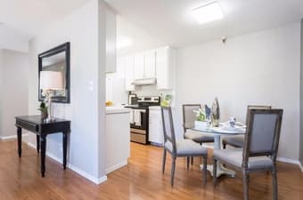 2B2B Apartment in Mountain View for Rent 1