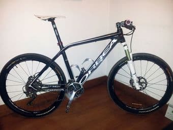 Mountain bike ORBEA Alma XTR Full Carbon - $1.500 1