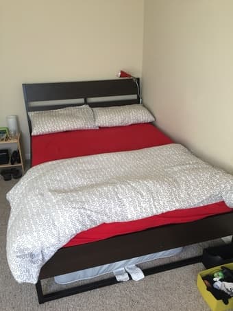 URGENT Bedframe & Mattress (full) 2