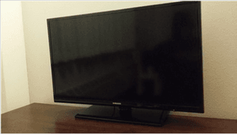 32" HD Monitor for $125! 1