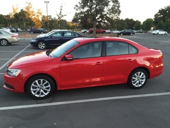 2011 Volkswagen Jetta Sedan SE PZEV: Convinience Package & Sunroof 1