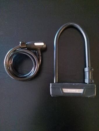 MOVING SALE: U-Lock+Spiral lock ($45 OBO) 2