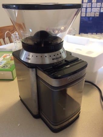 Cuisinart automatic coffee brinder 2