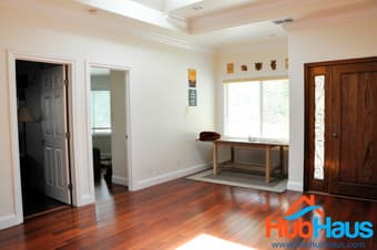Large 6 bedroom house - looking for Housemates! 2