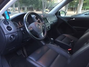 Selling VW 2011 Tiguan with warranty! / 69k /$13000 2