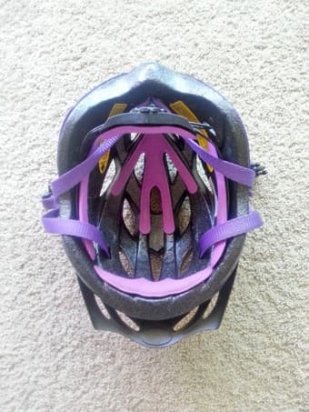 helmet - $10 3