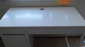 a desk for 45$ and a printer for 50$ 2