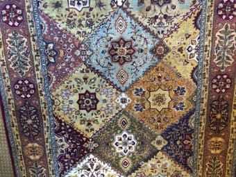 5' x 8' Persian Area Rug 1