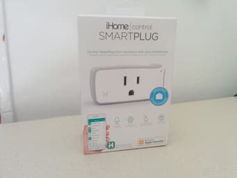 iHome smartplug ($20) 1
