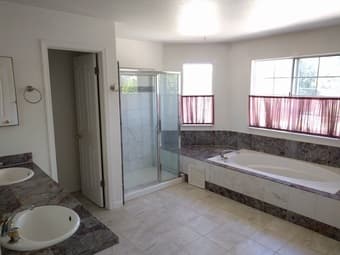 Master suite for rent in 5b/3.5ba house-furnished, all utilities incl 3