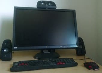 Gaming desktop and 24" LCD monitor -- $580 or best offer 1
