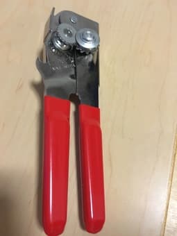 can opener 5$ 1
