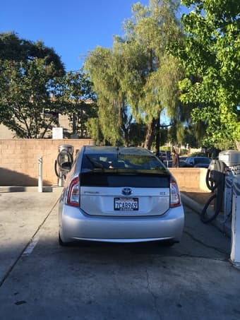 Toyota Prius 2014 4H (hatchback hybrid) for Sale -$17200 2