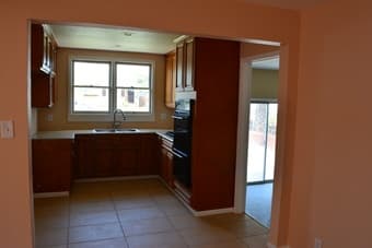 Charming 2B/1B house for rent 3