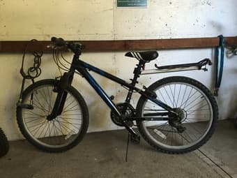 21 speed Holeshot Performance  Bike 24inch $120/OBO 1
