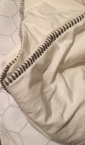 Ikea RÖDTOPPA full size comforter $20 2