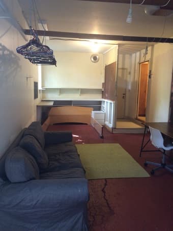 $640 -- Semi-converted garage room in Mountain View Home 2