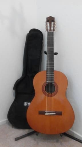 Selling Yamaha C40 Classical Guitar $130 OBO 1