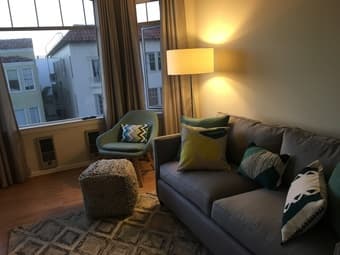 Room available in 2 BR/2 BA in Marina (SF) 1