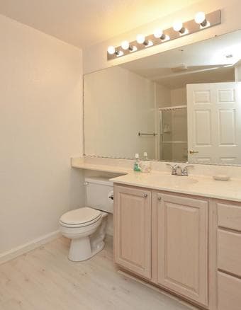 2 bed/2 bath with washer/dyer in unit, Mountain View, avail end of Aug 2
