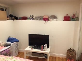 Female Roommate Wanted in Downtown PA 2B1.5B Apt $1200 1