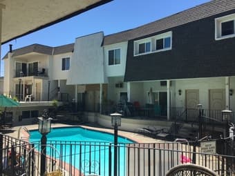 sunny room in Santa Clara available NOW 1