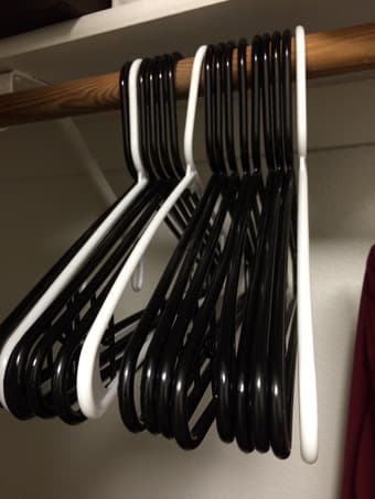 Laundry Hamper, Plastic Hangers, Power Bars, Bath Towels 3