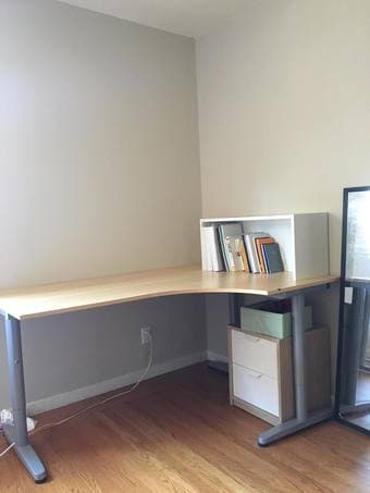 Bedroom pretty desk perfect for both working and decoration - $60 (pal 1