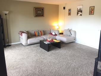 ONE BR/BA+PARKING AVAILABLE IN A SPACIOUS 2BR/2BA (mountain view) 2