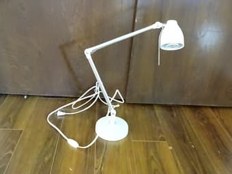 desk lamp $15 1