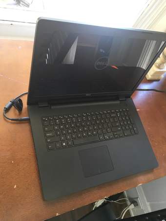 Never Used Dell Inspiron 17 5000 for $400 1