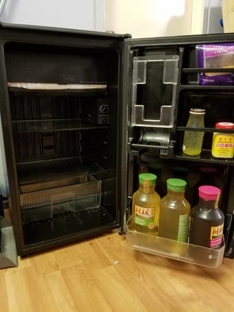 Sanyo Fridge - $50 1