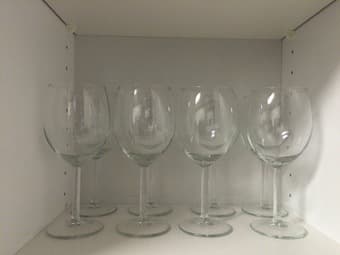 8 glasses for wine for $10 1
