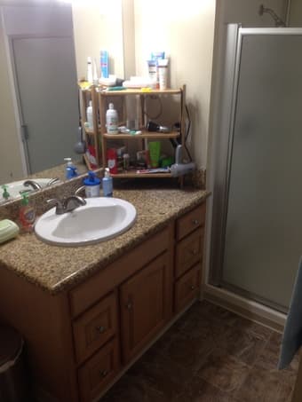 Master bedroom in 2br/2ba in Menlo Park 3