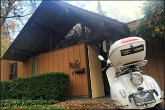Room in awesome Eichler house Palo Alto 1650$ Female only! 3