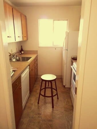 Short term lease Furnished 1bedroom @ Menlo Park Down town 3