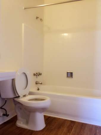 Mountain View Downtown: $850  Room shared : 2b/1b 2