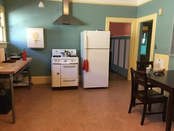 Sublet furnished room in 3br/2ba Burlingame home for $1150, incl util 3